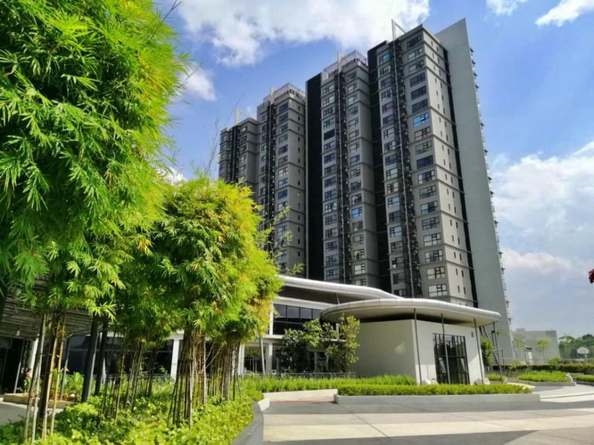 The Comfyhauz # Cyberjaya Apartment Exterior photo